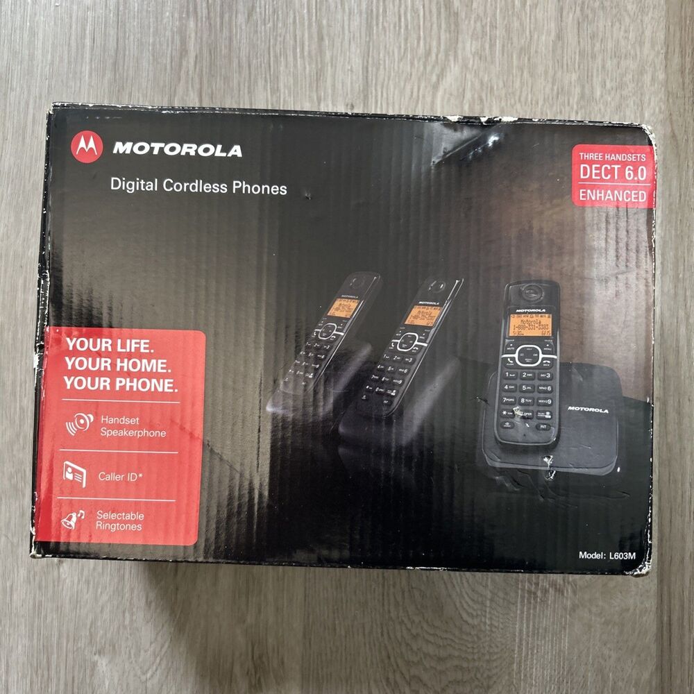 Motorola L603M Cordless Phone System 3 Handsets DECT 6.0 w/ Digital Base NEW